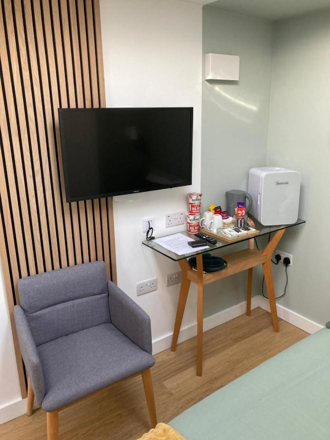 Central Ensuite Guest Unit With Ac And Free On-Street Parking Μπράιτον Εξωτερικό φωτογραφία