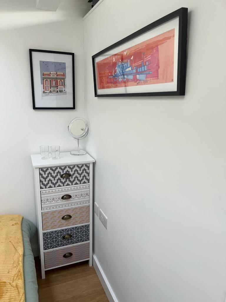 Central Ensuite Guest Unit With Ac And Free On-Street Parking Μπράιτον Εξωτερικό φωτογραφία